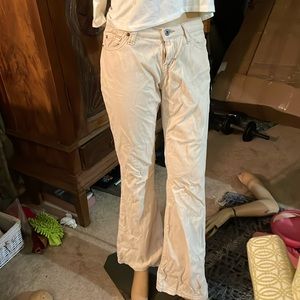 Size 5 flair corduroy ,waist 23, length 37. Flair 9 inches